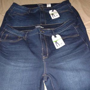 2 pair new with tags Terra & Sky 16 straight jeans